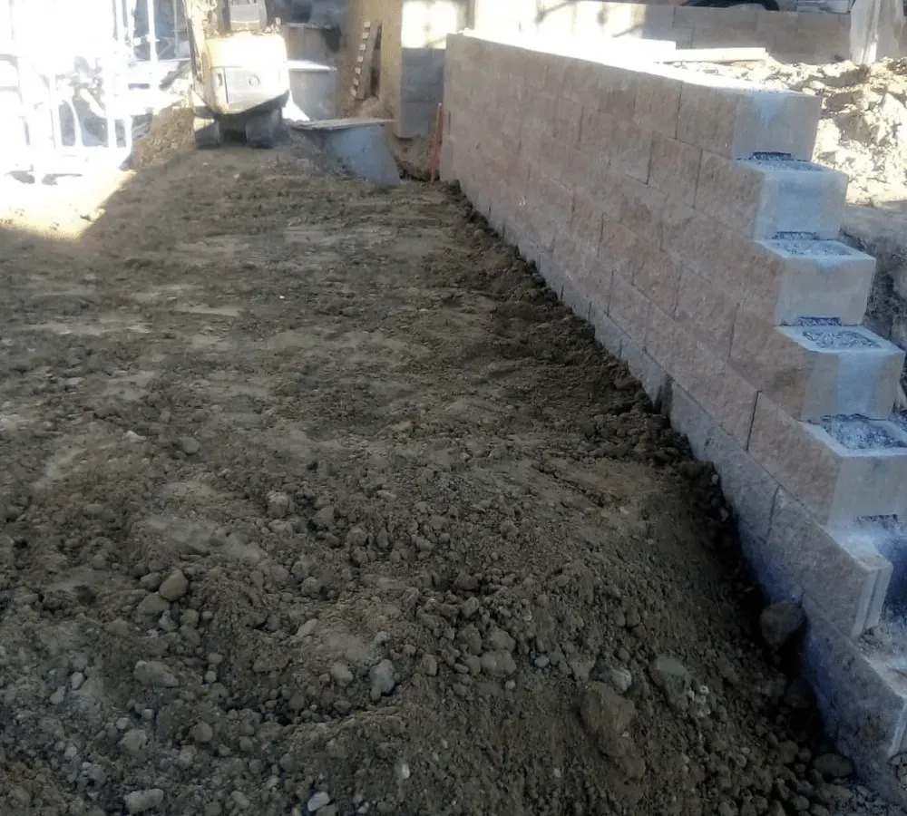 Cerramiento de parcela y obra en Madrid