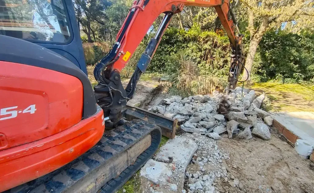 Excavación para cimentación de vivienda en Madrid