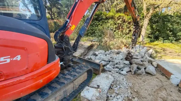 Excavación para cimentación de vivienda en Madrid