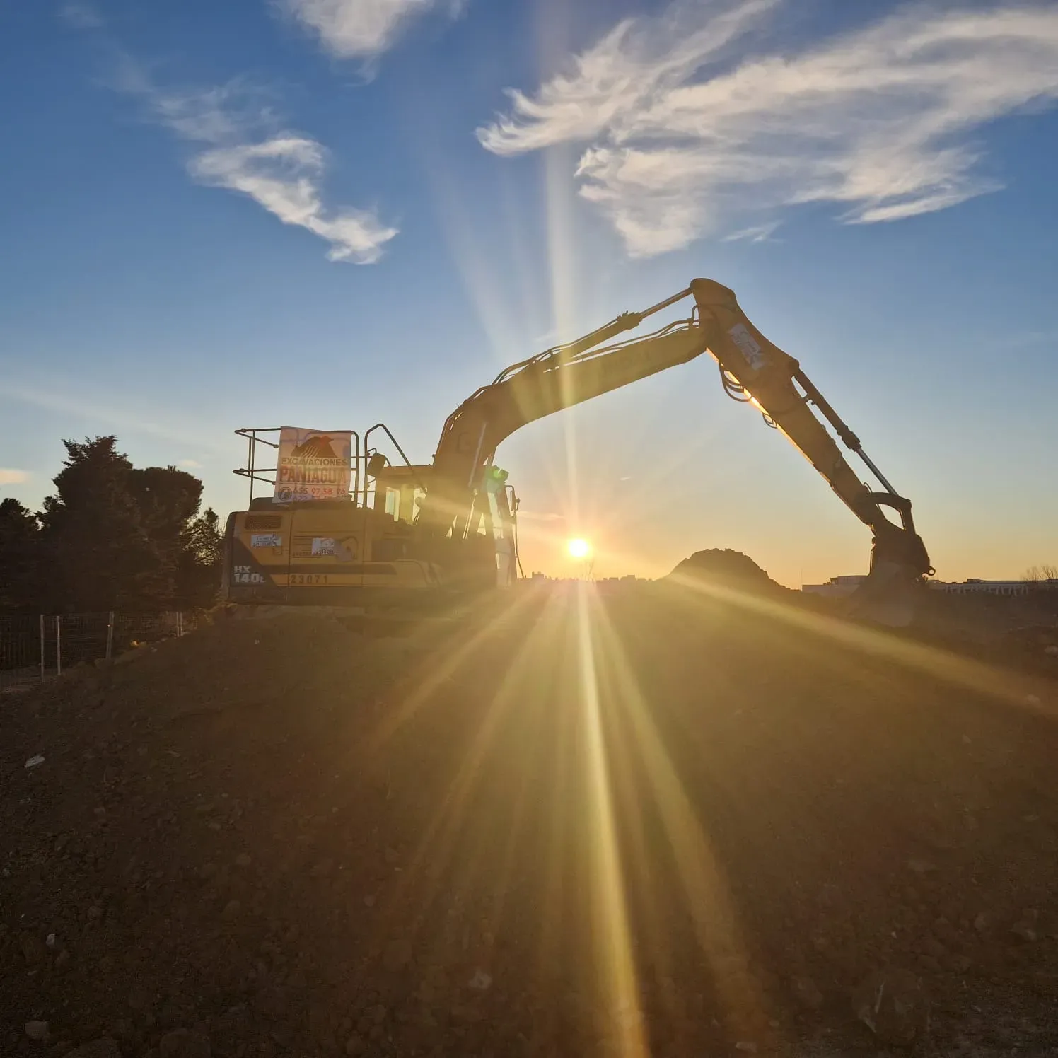 Excavadora trabajando en Madrid
