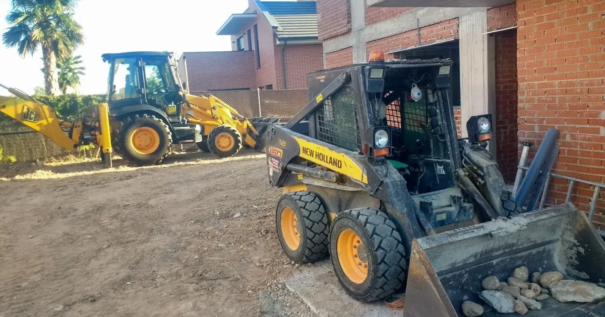 ¿Es obligatorio pedir licencia para hacer una excavación en Madrid? Te explicamos cuándo necesitas permiso municipal, qué documentos presentar y cuánto tarda la tramitación.